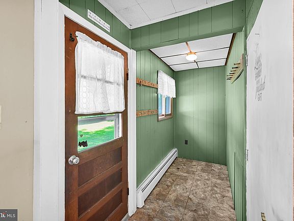 5th image of 5 Walnut St
