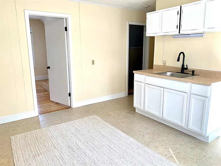 7 Rena St #3 — Photo 18