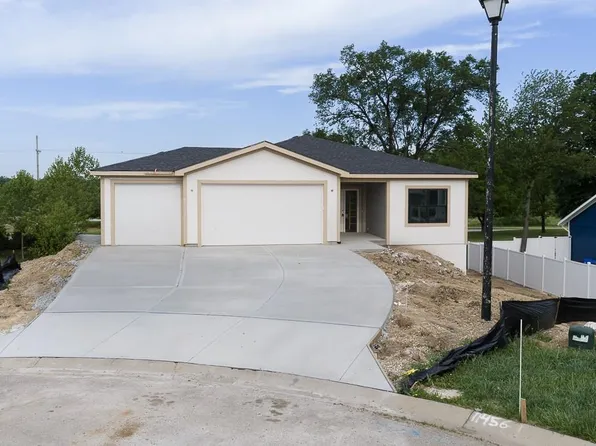11456 Yecker Ave, Kansas City, KS 66109