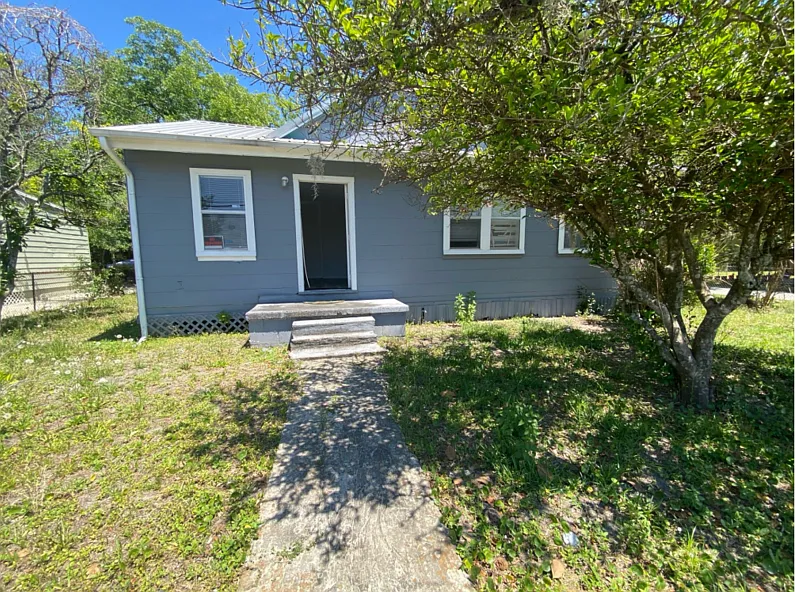 1305 Melson Ave