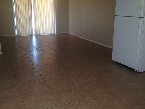 4th image of 1625 N 62nd Ave