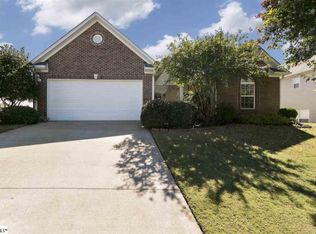 7 Cretewood Pl, Taylors, SC 29687