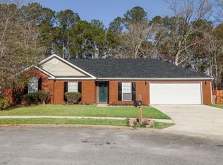 84 Ryan Dr, Richmond Hill, GA 31324