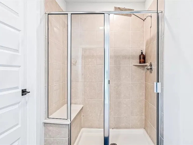 7404 Wynkoop Ct — Photo 25