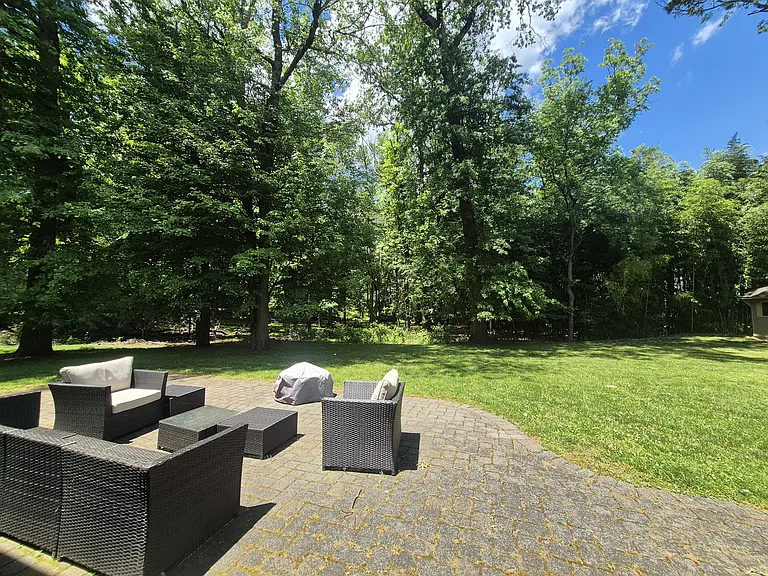 205 Long Hill Dr — Photo 27