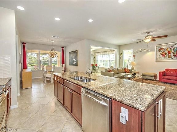 3rd image of 28586 GUINIVERE WAY