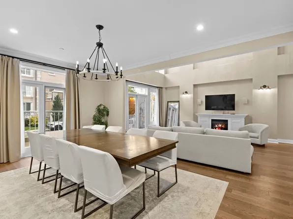 208 Shearwater Ct West image 4 of 44