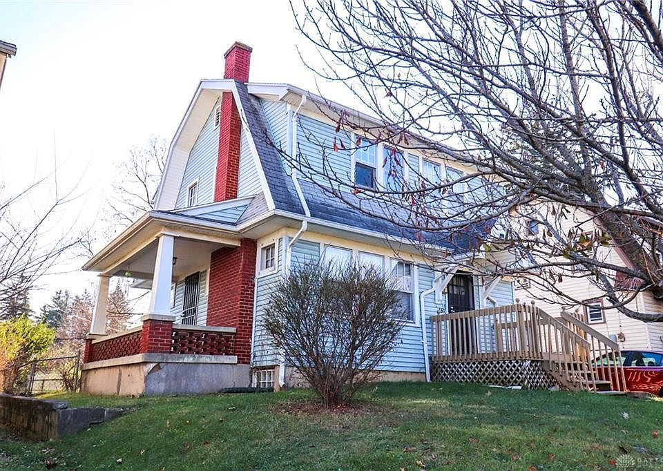 1st image of 150 Maplelawn Dr