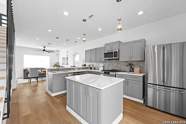 117 Carle Ave — Photo 13