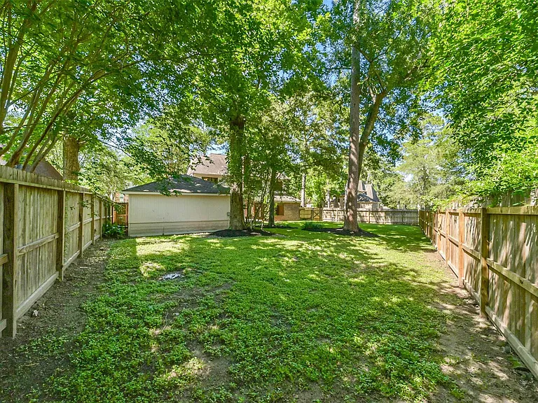 3910 Misty Gardens Ct — Photo 11