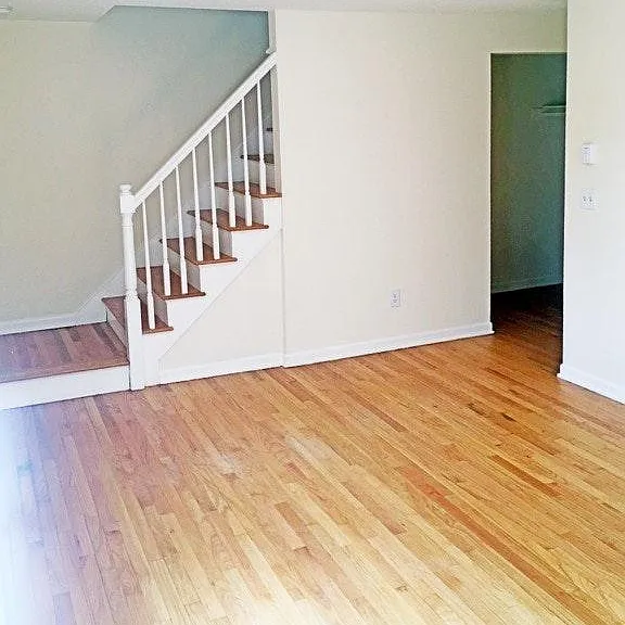 273 Queen St #15A — Photo 4