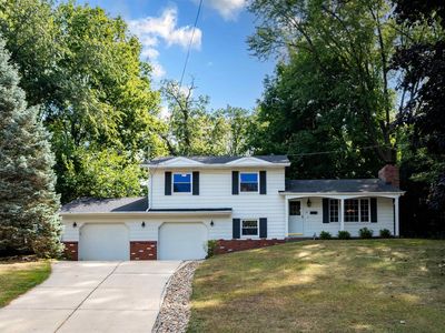 67 Grove Pl, Pekin, IL, 61554