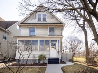 581 Lexington Ave, Rochester, NY 14613