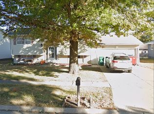 817 Fair Meadow Dr, Webster City, IA 50595