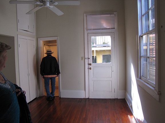 5th image of 932 Saint Ann St