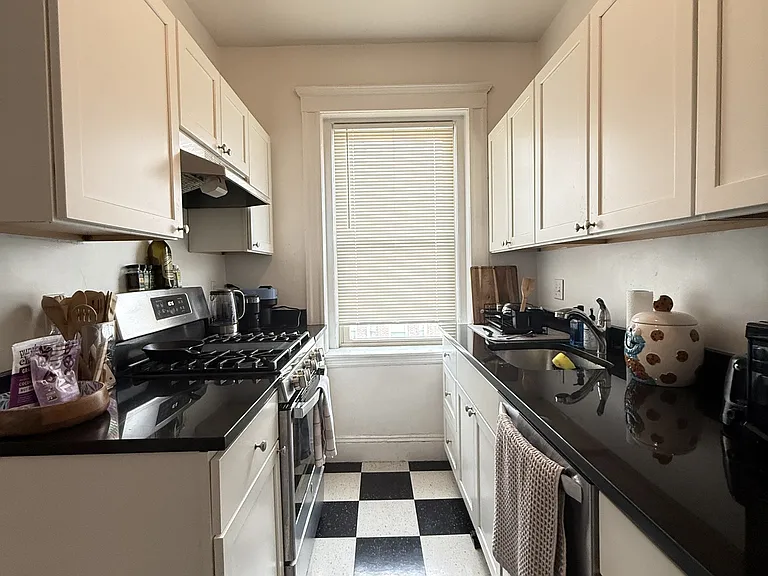 130 Brainerd Rd #17 — Photo 1