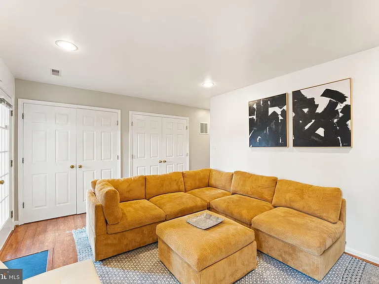 21071 Mossy Glen Ter — Photo 8