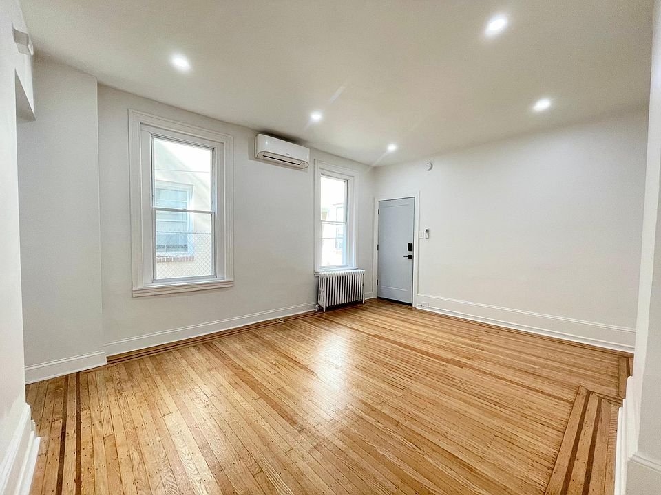 1st image of 1318 N 6th St #1R