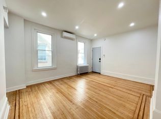 1318 N 6th St #1R, Philadelphia, PA 19122