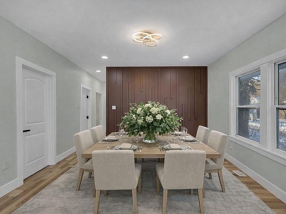 5th image of 4200 Monroe St