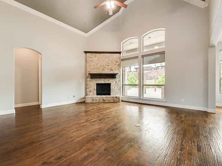 1518 Saddle Tree Rd — Photo 4