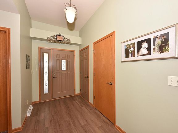 3rd image of 309 La Roche LANE