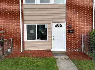 2073 Larkhall Rd, Dundalk, MD 21222