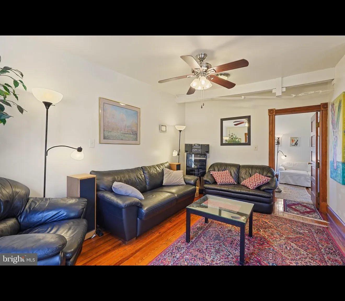 2 bed, 1200 sqft, $3,300 — Photo 4
