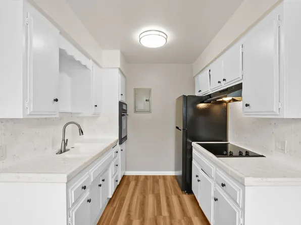 Suzanne Apartments, 681 S 1st Ave APT E, Covina, CA 91723