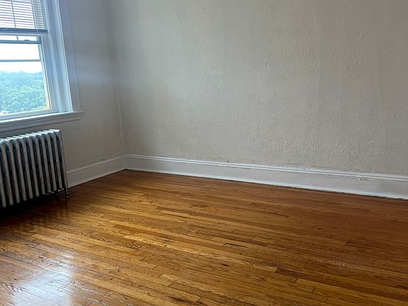 3rd image of 1691 Commonwealth Ave APT 33