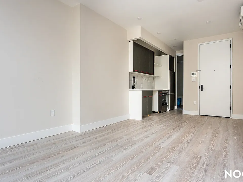 375 Knickerbocker Ave #2A
