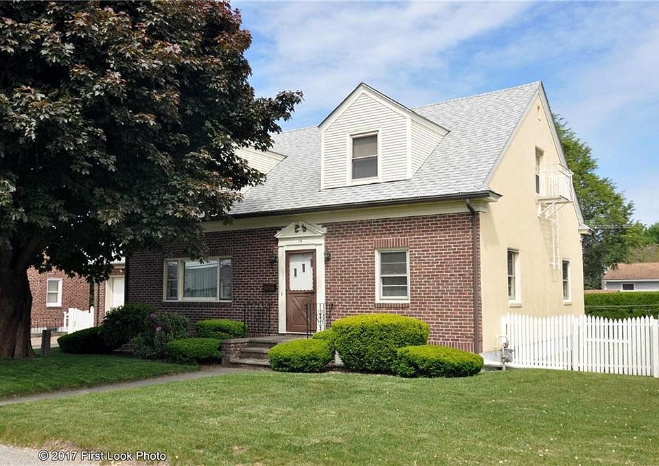 1st image of 14 Brentwood Dr