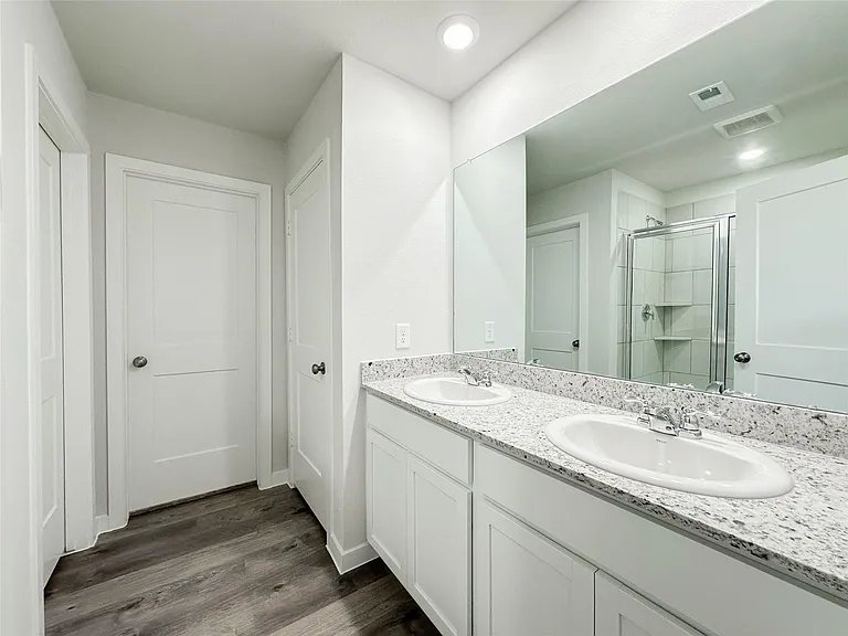 7806 Alset Dr — Photo 22