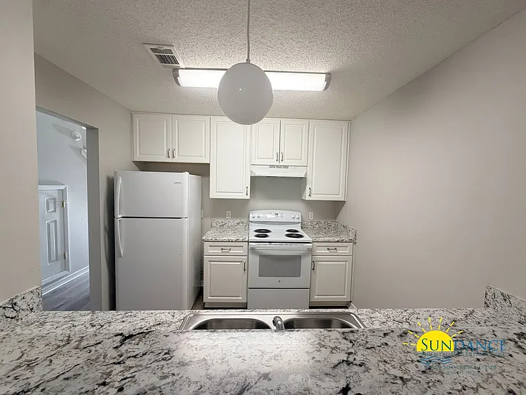 471 Keystone Rd — Photo 6