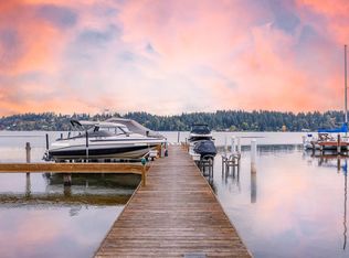 8470 N Mercer Way, Mercer Island, WA 98040