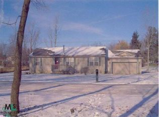 2312 N Hammerslea Rd, Lake Orion, MI 48359