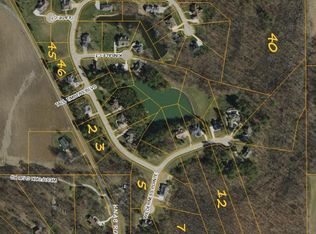 4943 Wilderness Point, Smithton, IL 62285