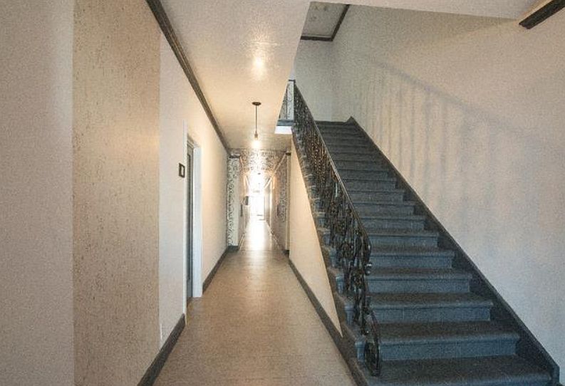 2nd image of 1145 S New Hampshire Ave APT 7