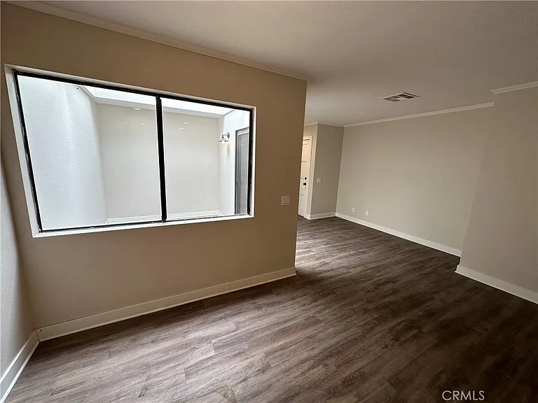 119 S Glassell St #B — Photo 38