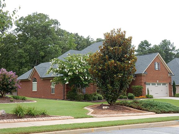 3rd image of 181 Berrywood Ct