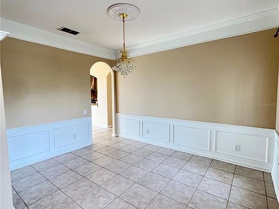 3rd image of 614 Johns Landing Way