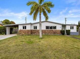 737 W Ilex Drive, West Palm Beach, FL 33403