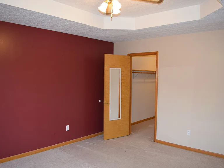 110 Dogwood Cir — Photo 33