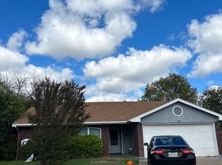 115 Campfire Cir, Copperas Cove, TX 76522