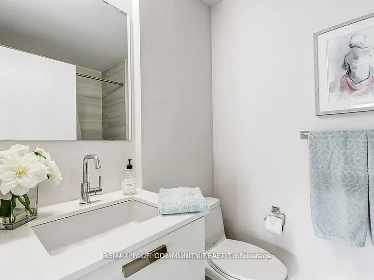 1815 Yonge St #602 — Photo 18