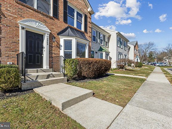 2nd image of 3609 Eagle Rock Ct