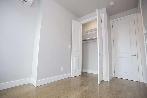 Rented by Nooklyn NYC LLC | media 29