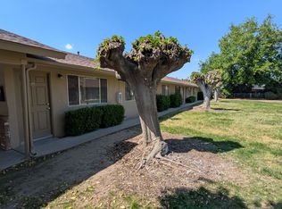 759 E Honolulu St APT A, Lindsay, CA 93247