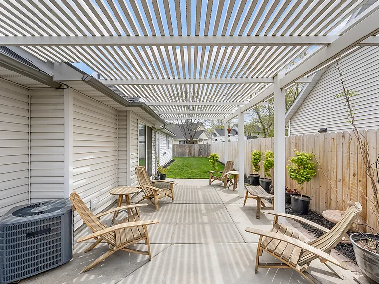10563 W Stonecrop Dr — Photo 22