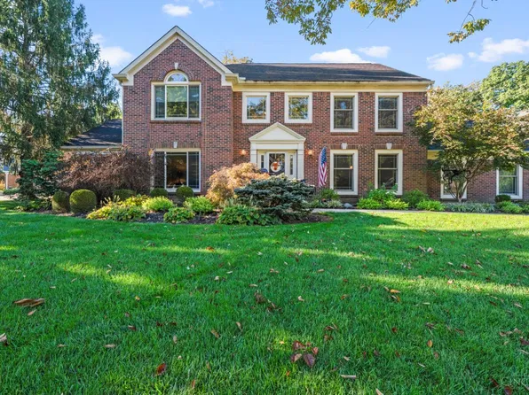 1275 Avalon Dr, Maineville, OH 45039